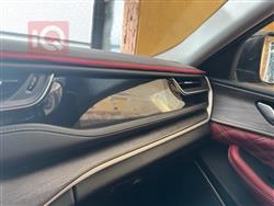 جیپ گراند شیرۆکی